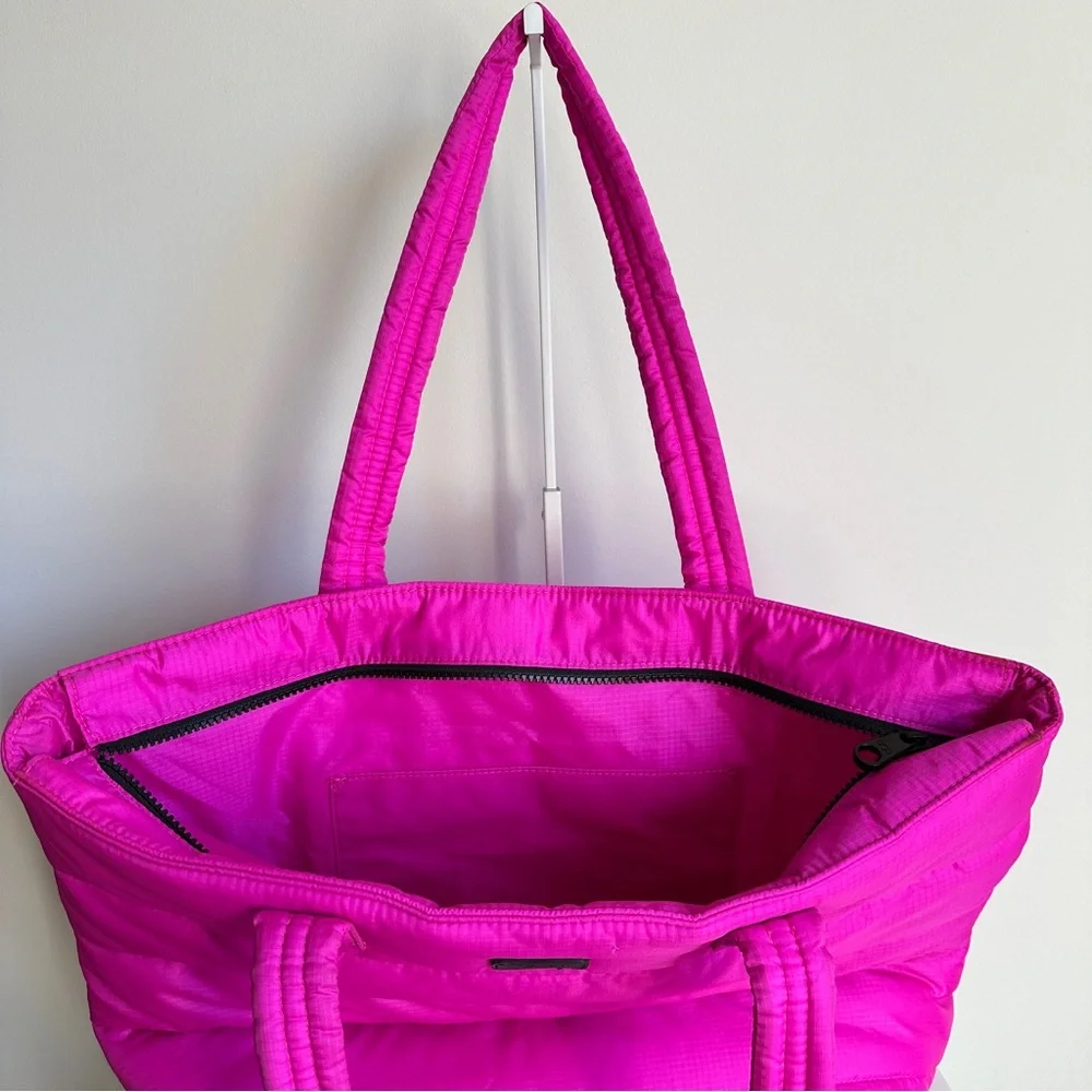 UGG Krystal Puffer Tote Bag Channel Quilted Pink Rock Rose - Picture 4 of 17